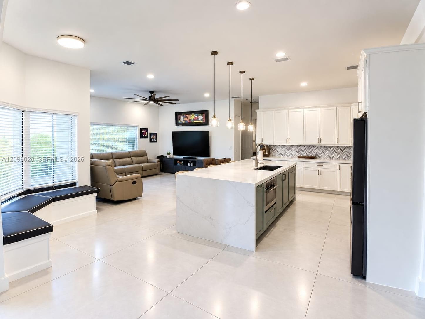 12153 SW 2nd St, Miami FL 33184
