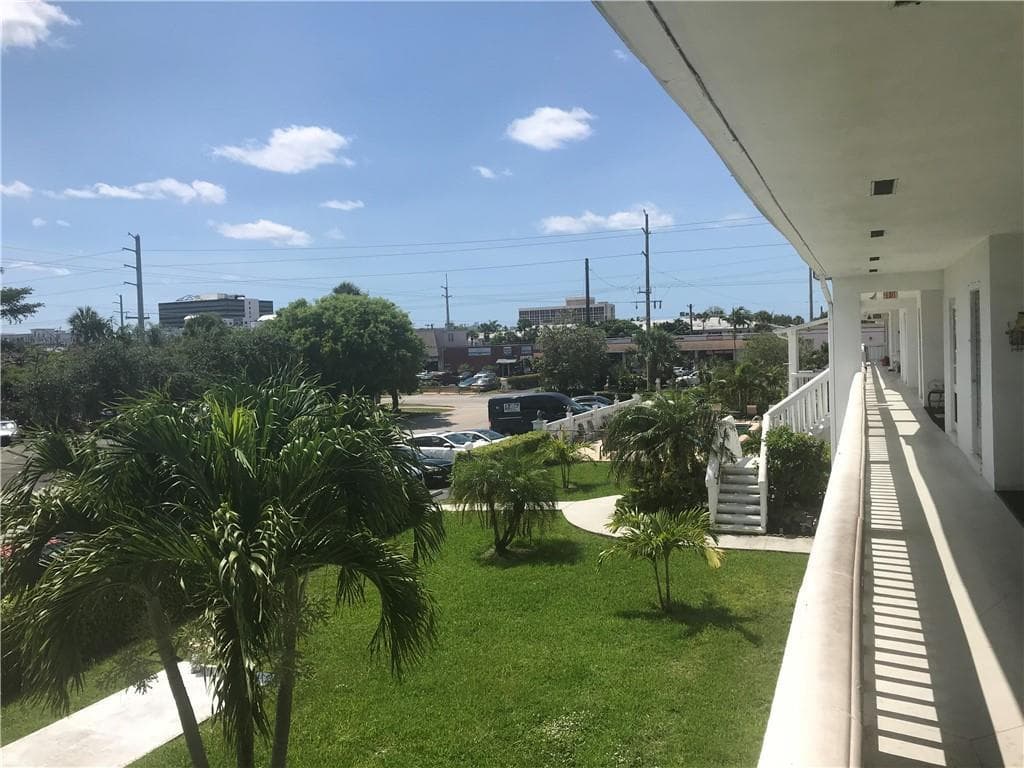 1401 SE 7TH Avenue # 9, Pompano Beach FL 33060