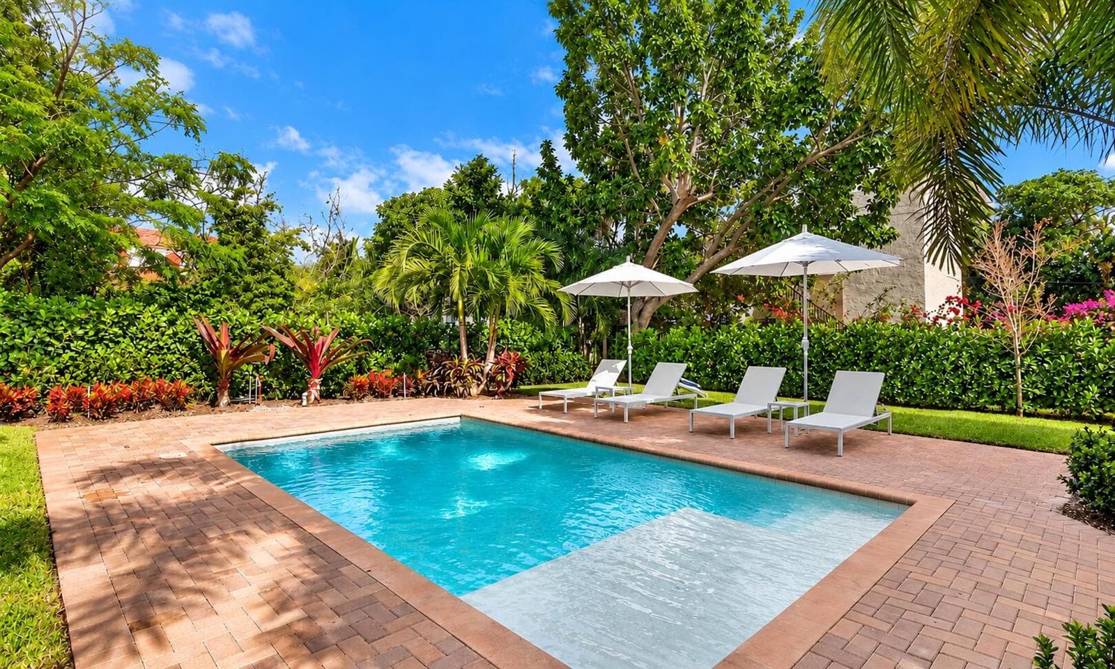 225 Monroe Drive, West Palm Beach FL 33405