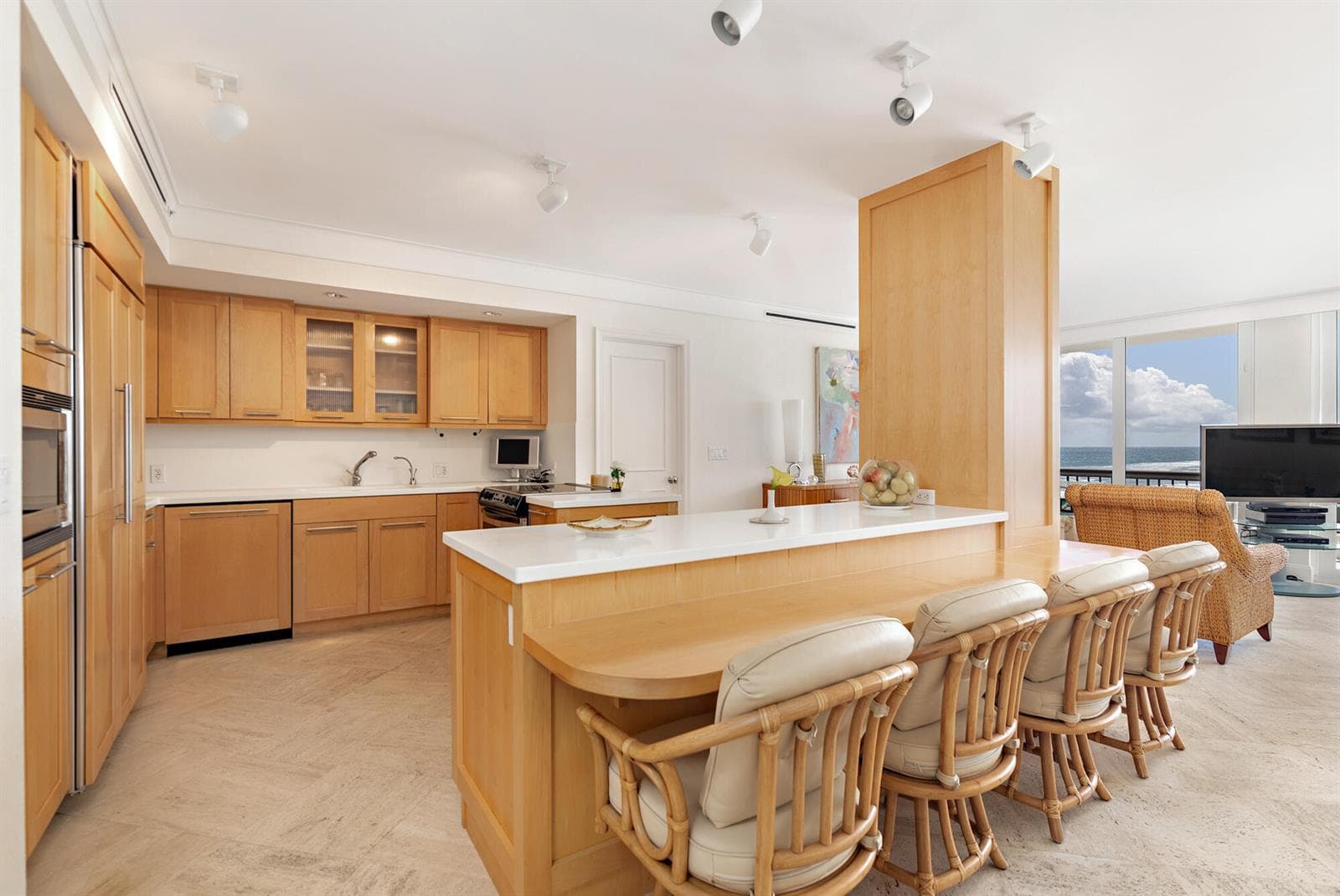 2660 S Ocean Boulevard # 705N, Palm Beach FL 33480