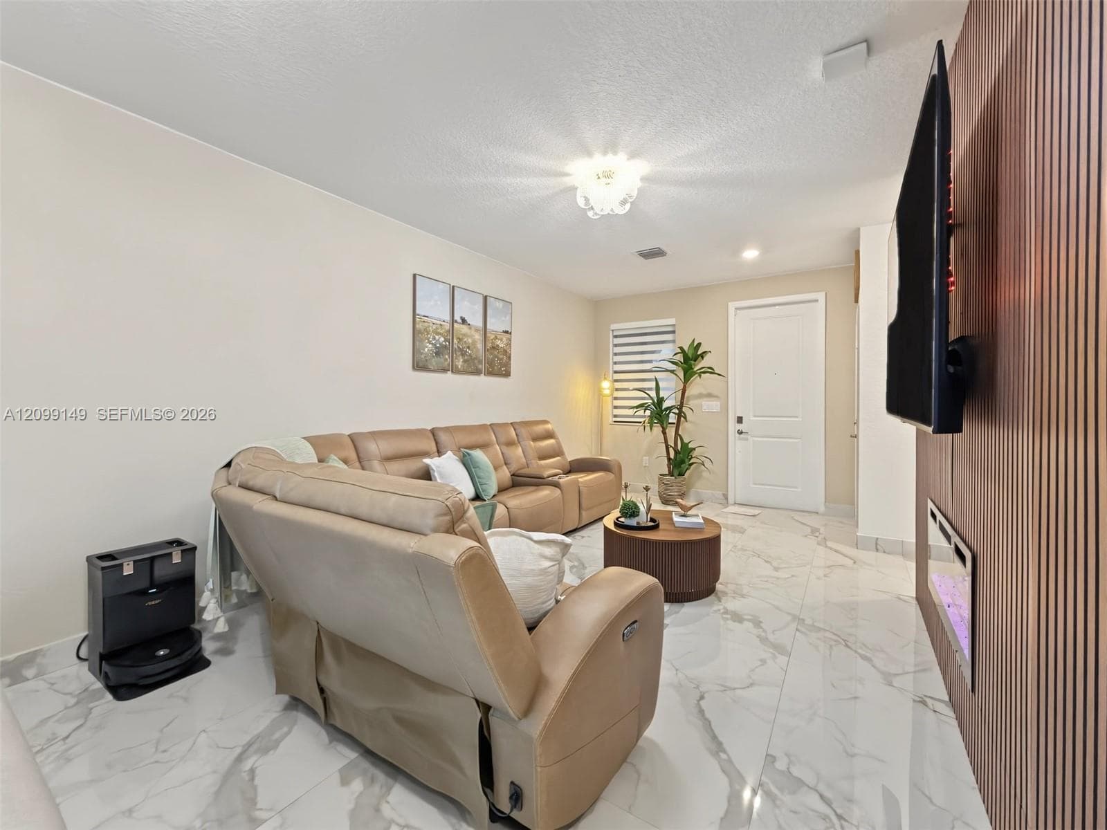 11266 SW 250th Ter, Homestead FL 33032