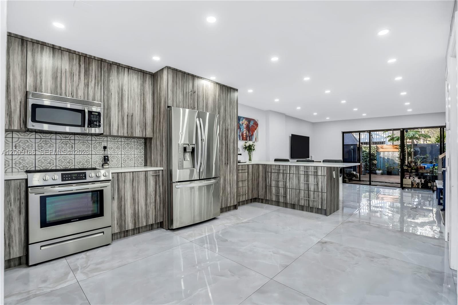 3321 Simms St # 13B, Hollywood FL 33021