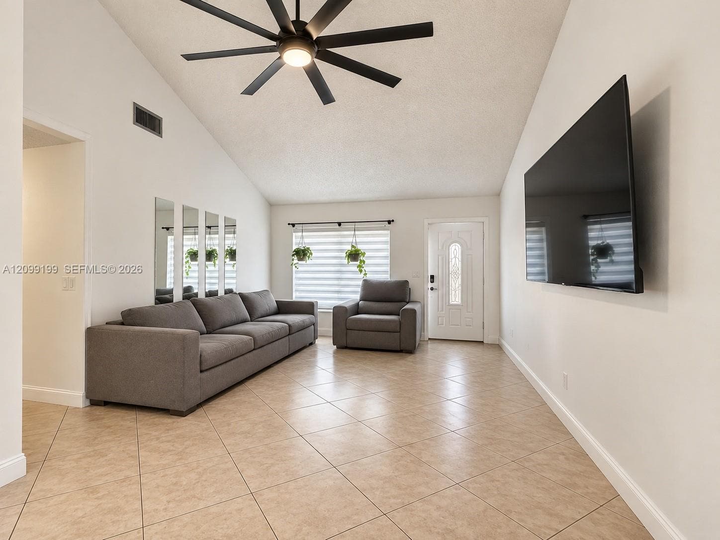 8212 SW 13th St, North Lauderdale FL 33068