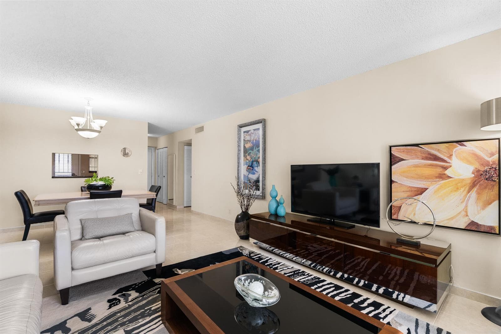 202 SE 10th Street # 205, Dania Beach FL 33004