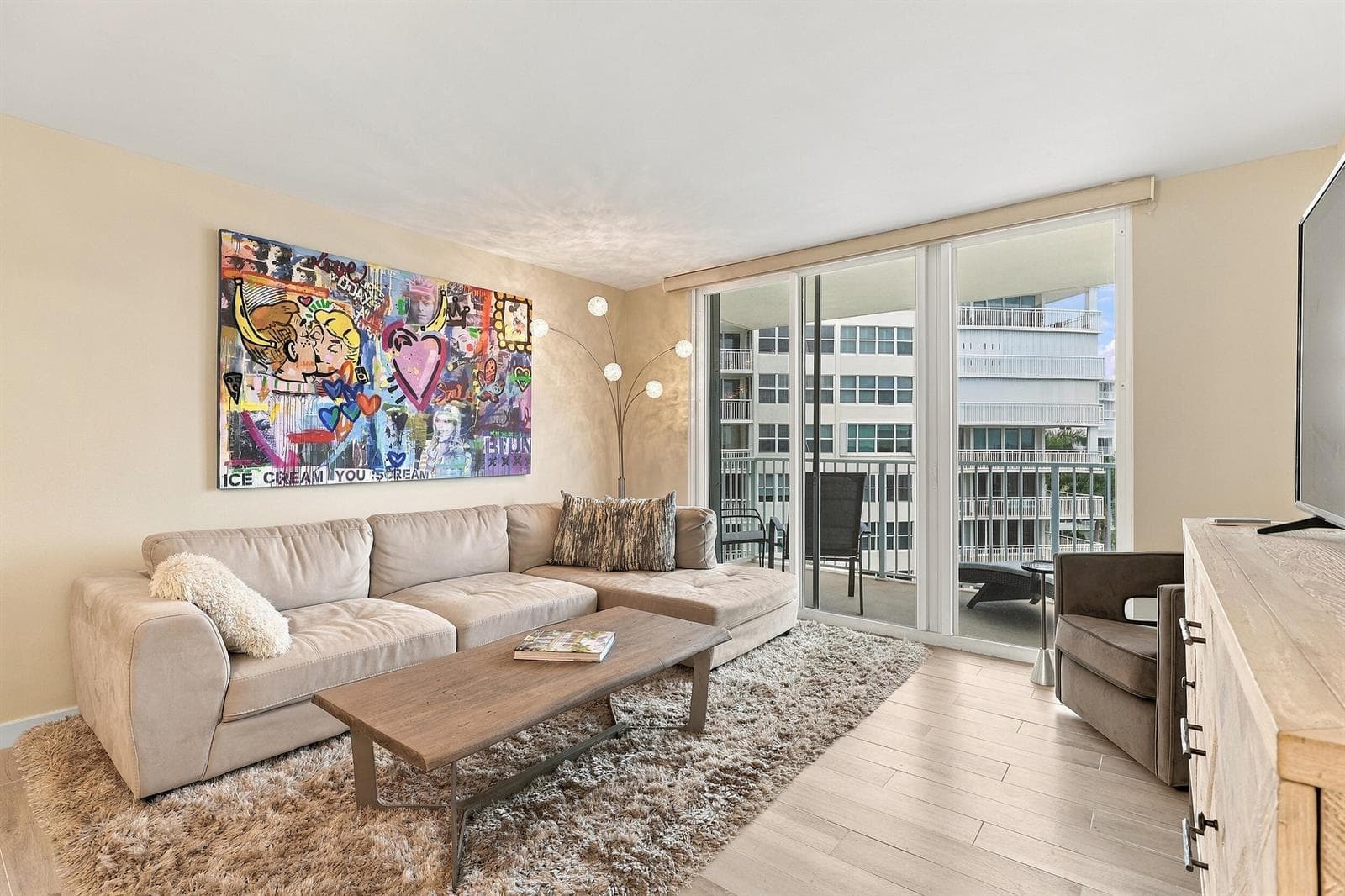 3540 S OCEAN Boulevard # 611, South Palm Beach FL 33480