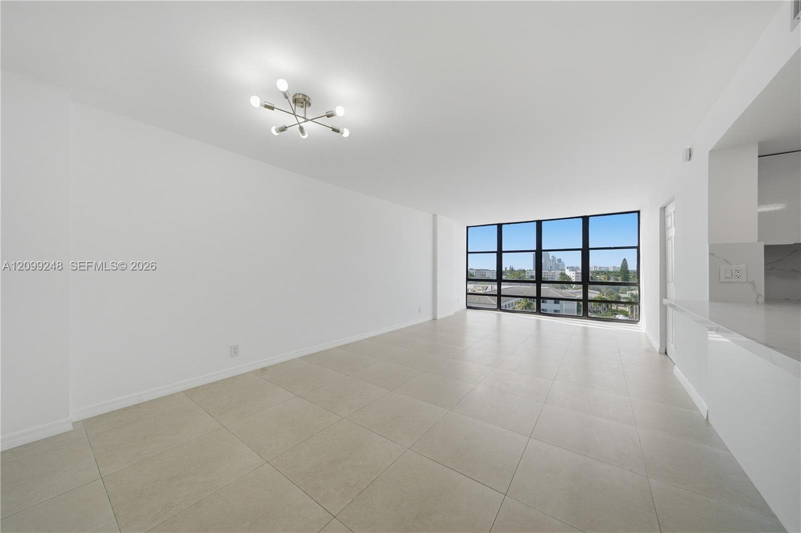 2049 S Ocean Dr # 703, Hallandale Beach FL 33009