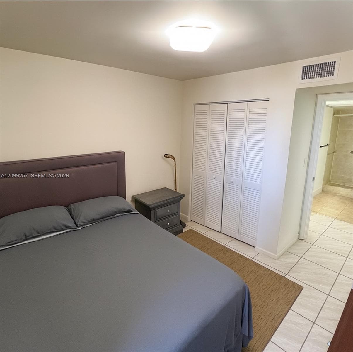 9686 Fontainebleau Blvd # 402, Miami FL 33172