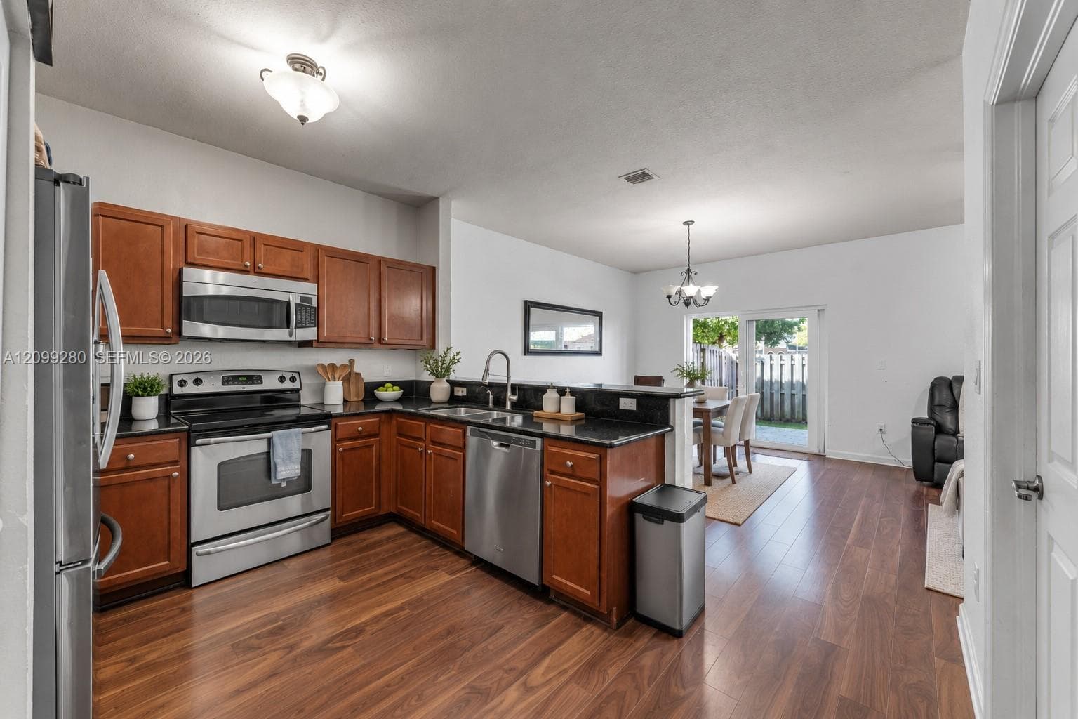 22412 SW 89th Ave, Cutler Bay FL 33190