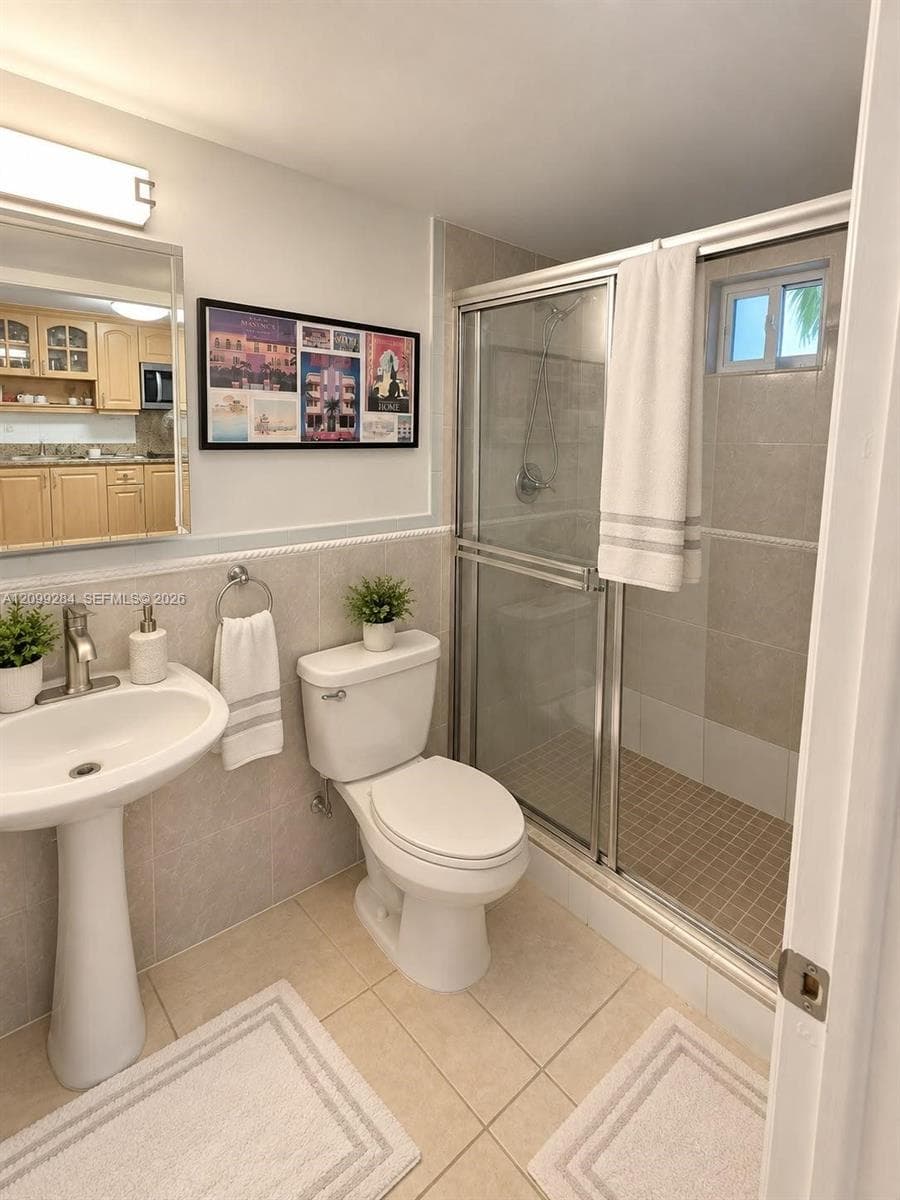 1666 West Ave # 212, Miami Beach FL 33139