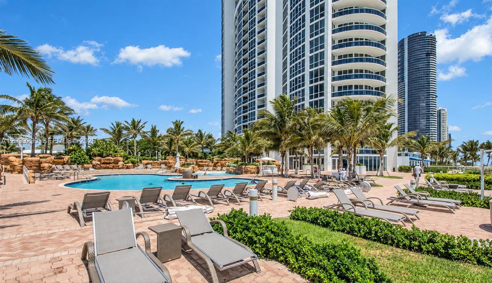 18101 Collins Ave # 602, Sunny Isles Beach FL 33160