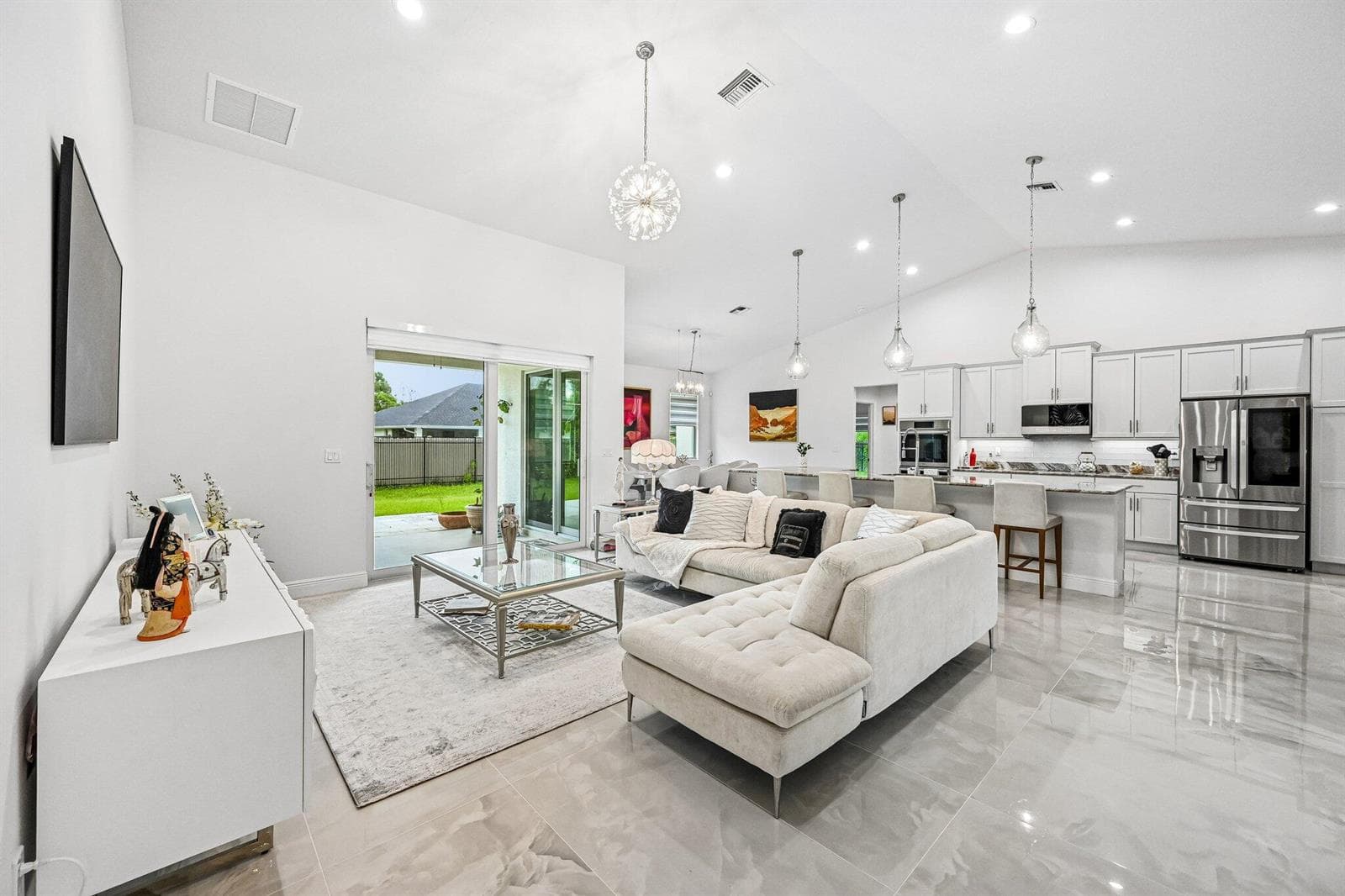 5803 NW CULEBRA Avenue, Port St. Lucie FL 34986
