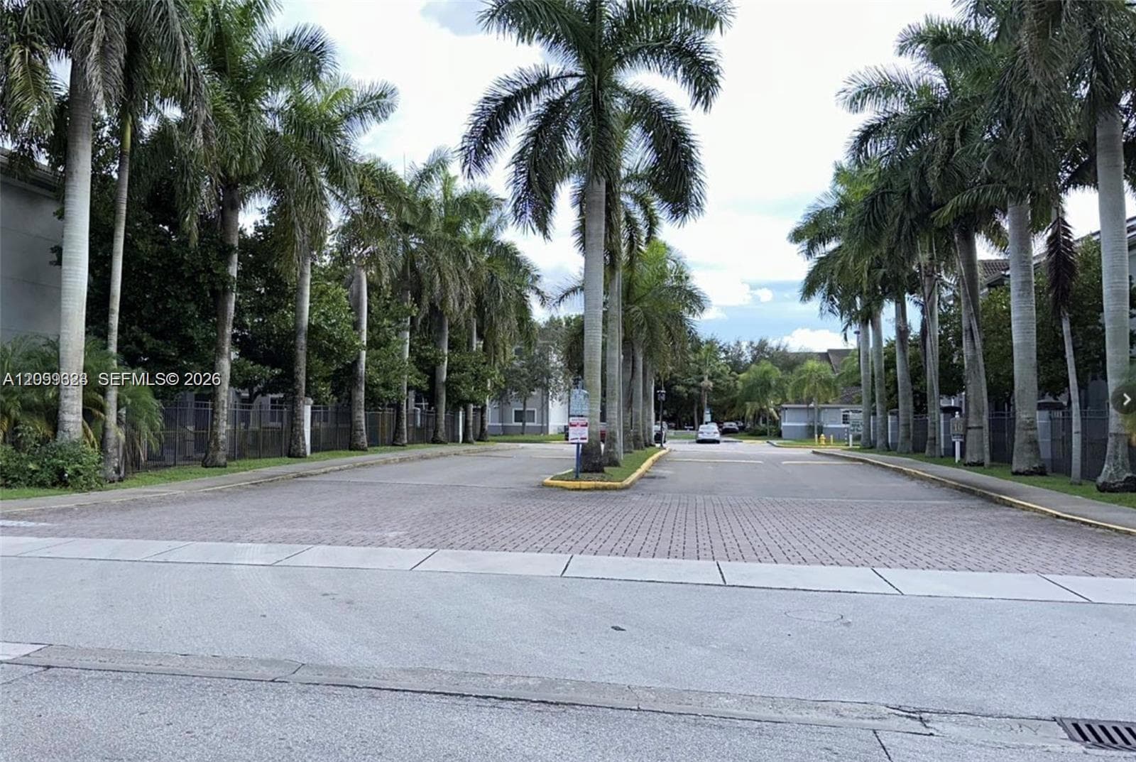 15400 SW 284th St # 1211, Homestead FL 33033