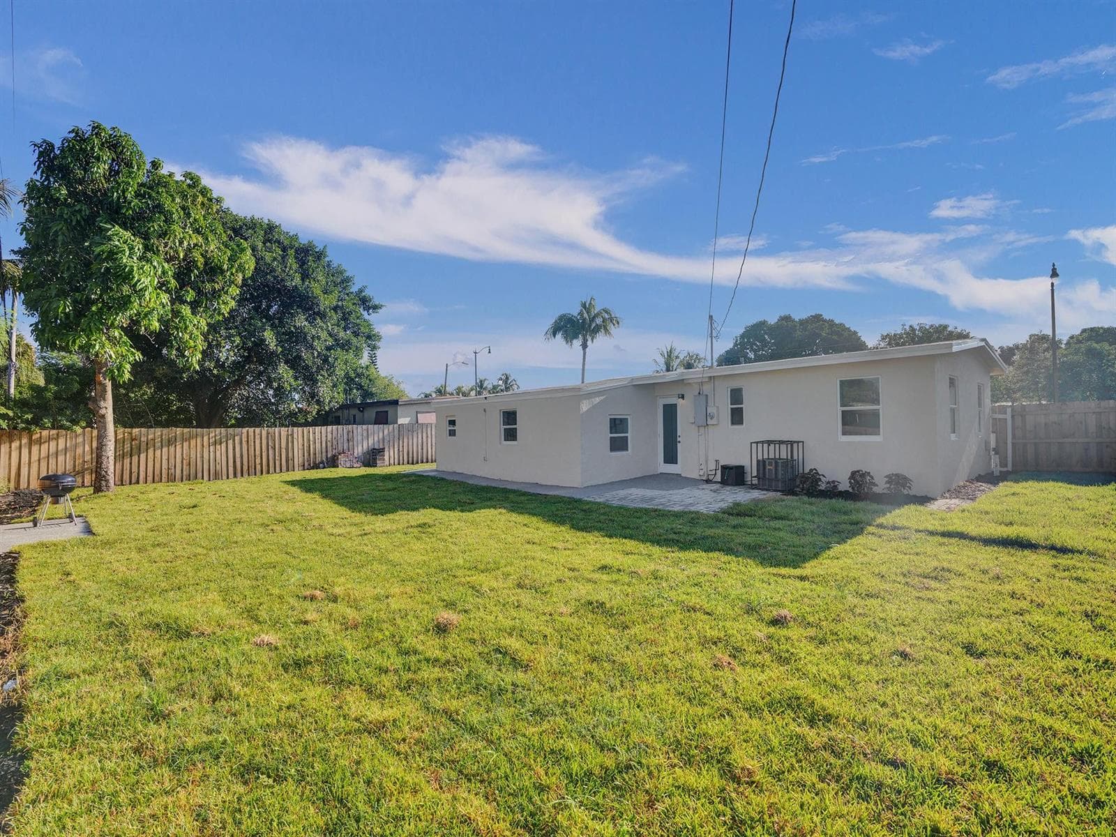 5231 NE 19TH Terrace, Pompano Beach FL 33064