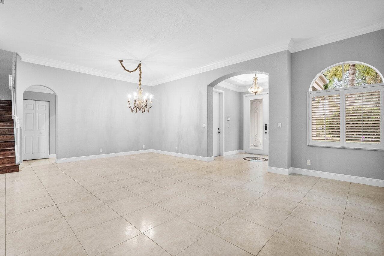 10 Country Lake Trail, Boynton Beach FL 33436