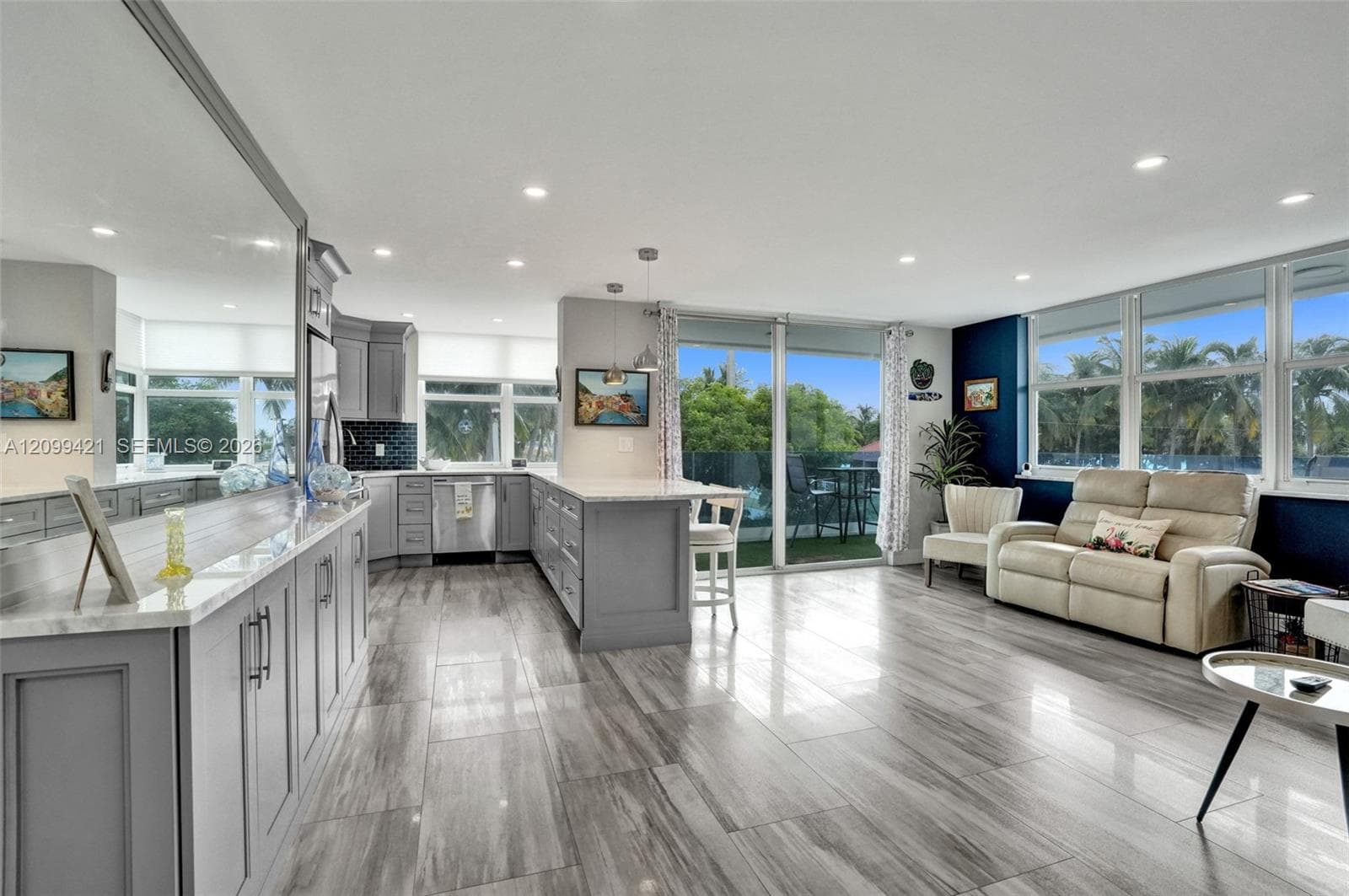 2639 N Riverside Dr # 203, Pompano Beach FL 33062