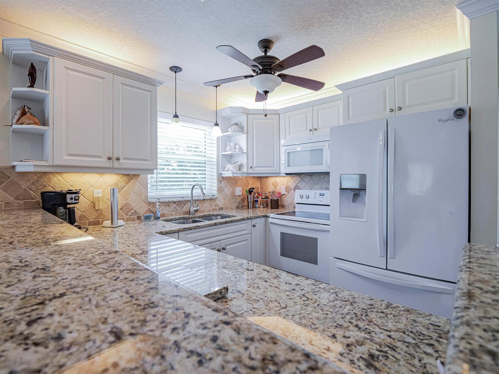 26 PINE ARBOR Lane # 201, Vero Beach FL 32962