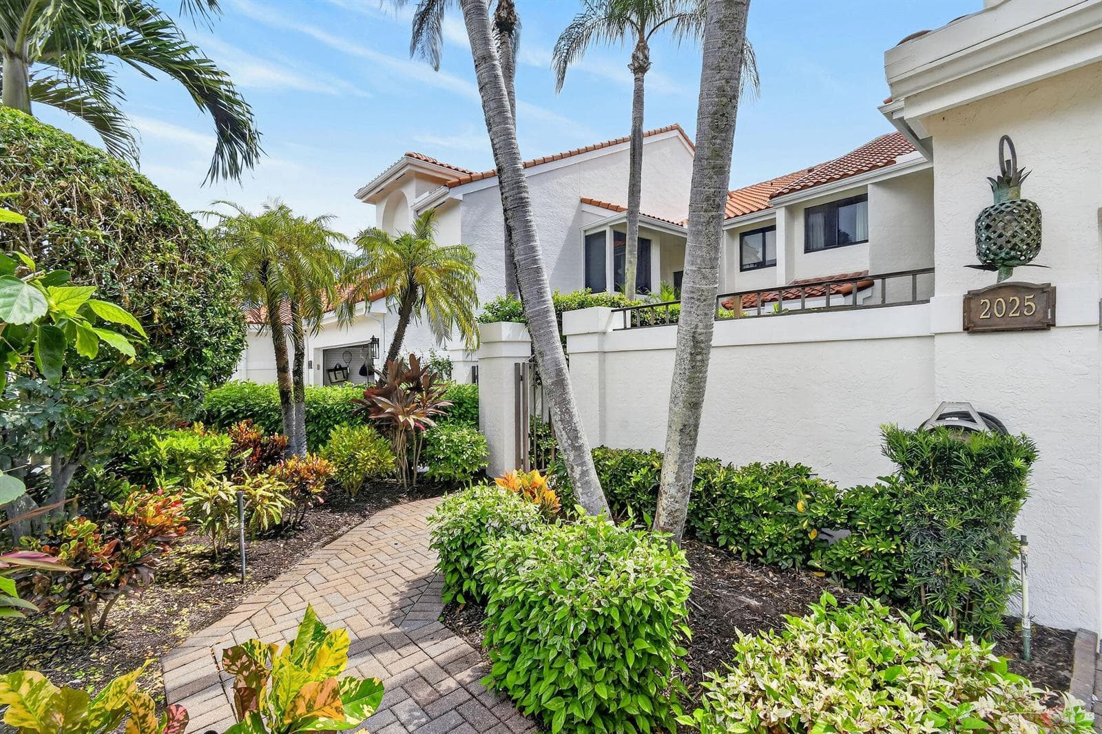 2025 La Porte Drive, Palm Beach Gardens FL 33410