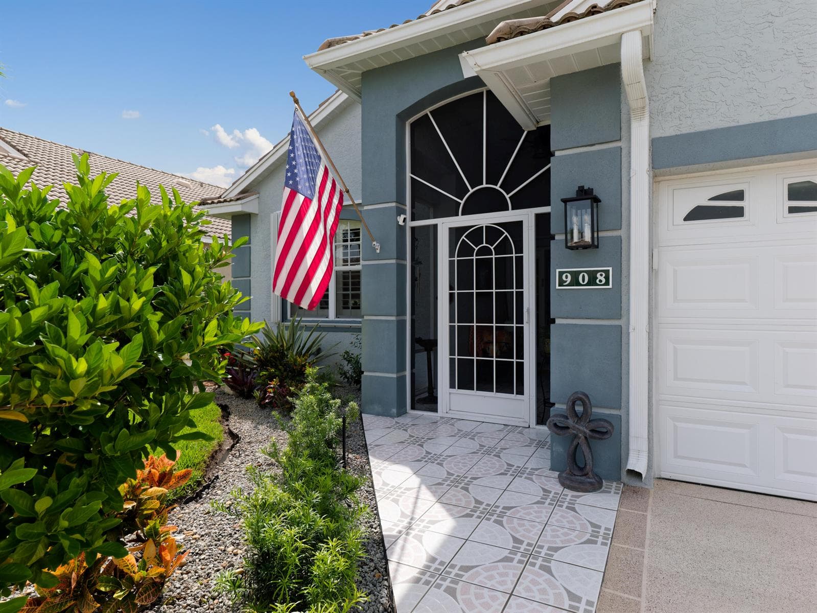 908 NW Sarria Court, Port St. Lucie FL 34986