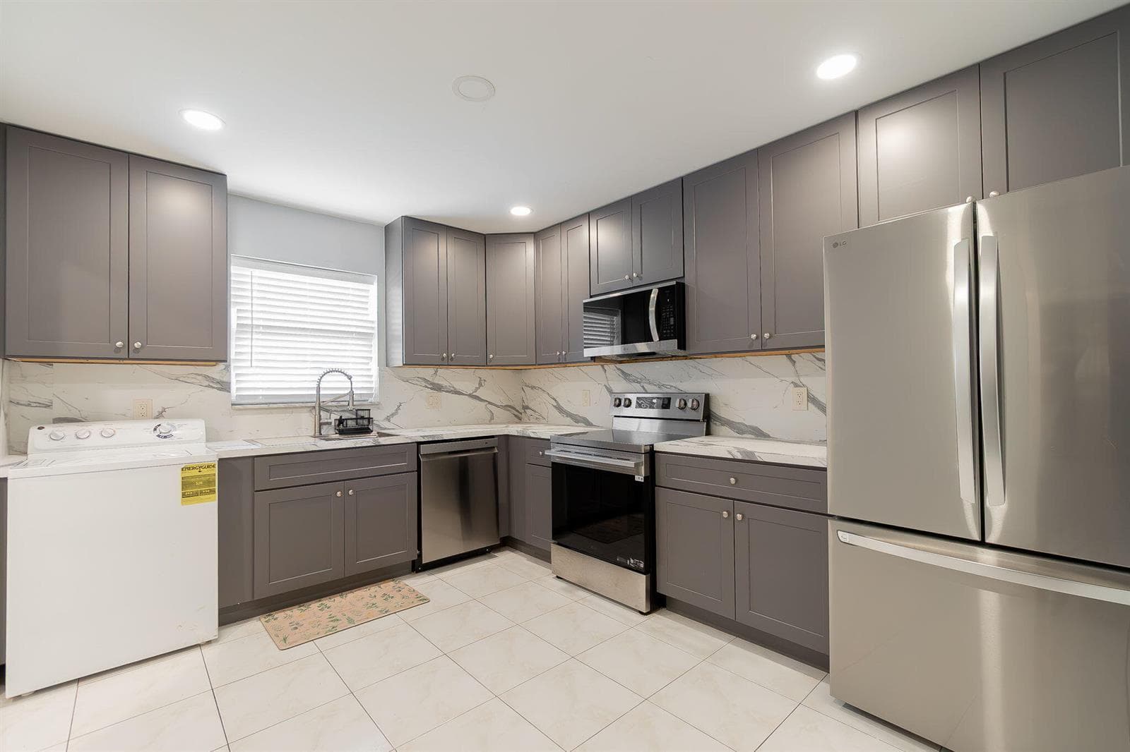 903 Worcester Lane, Lake Worth FL 33467