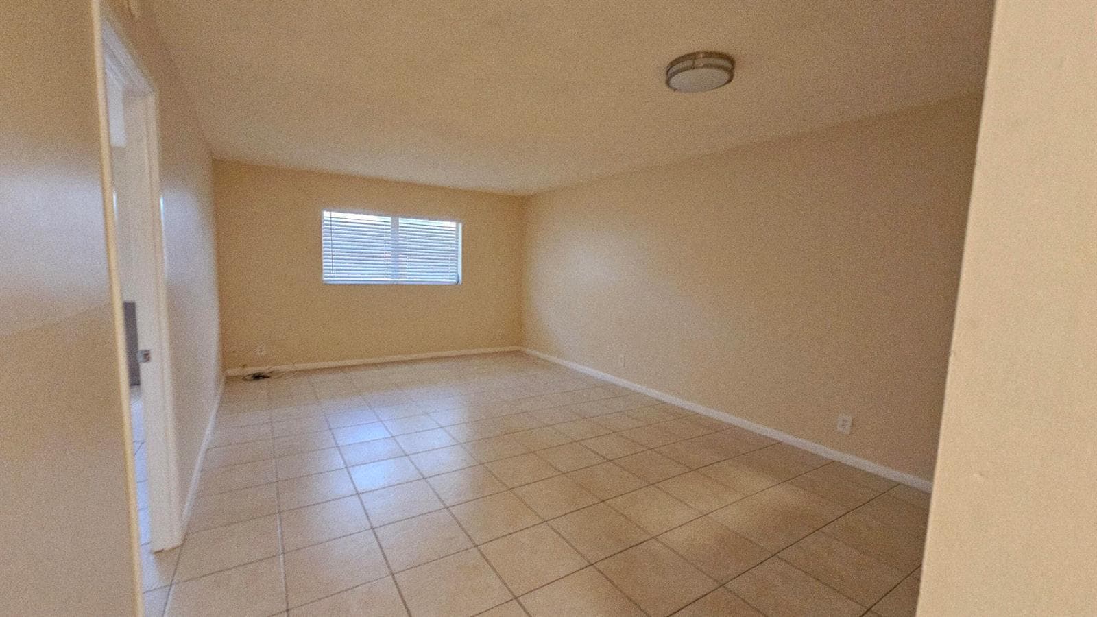 4200 NW 3RD Court # 122, Plantation FL 33317