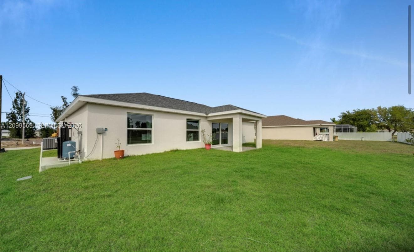 4217 NE 23rd Pl, Cape Coral FL 33909