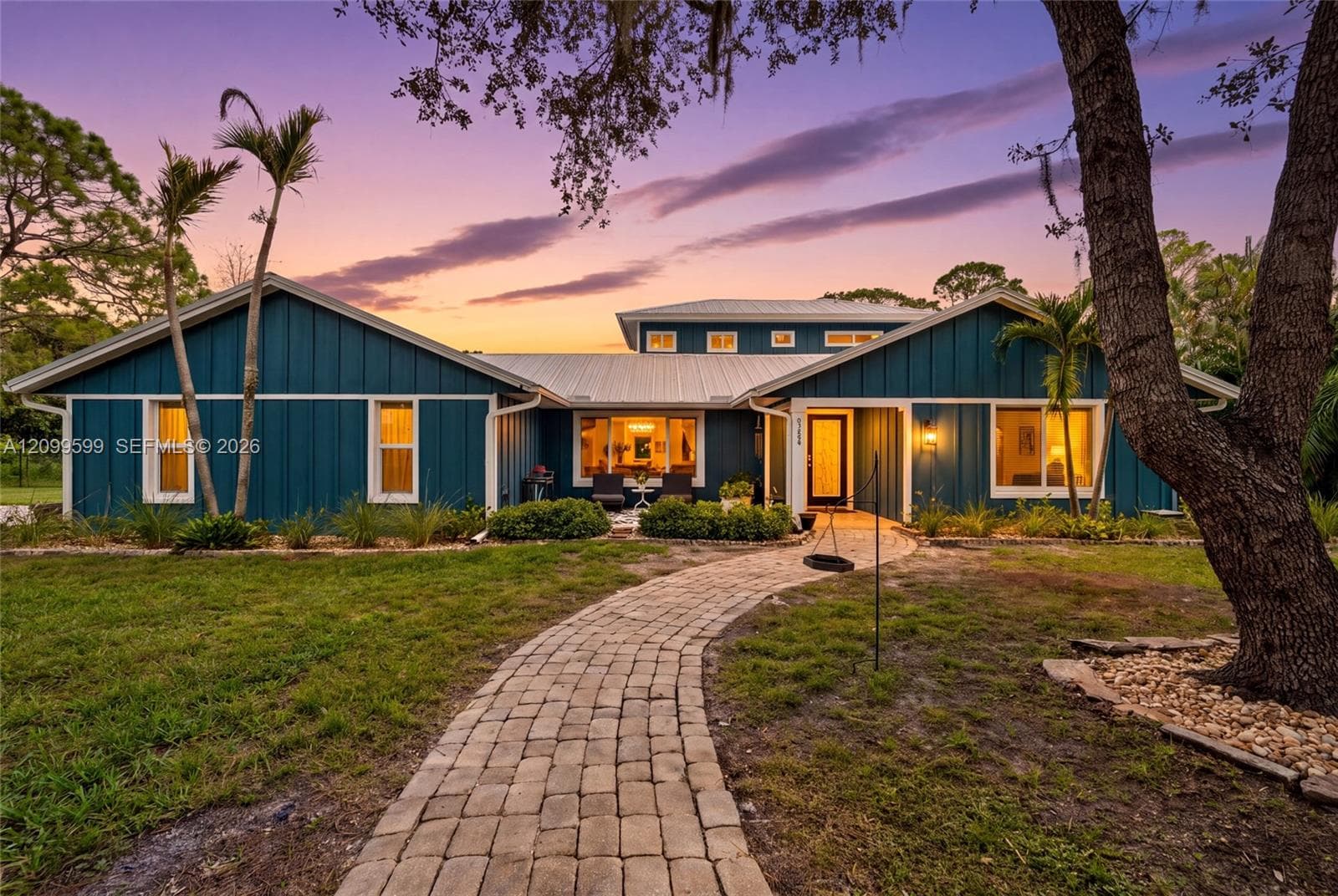 2121 SW Racquet Club Dr, Palm City FL 34990