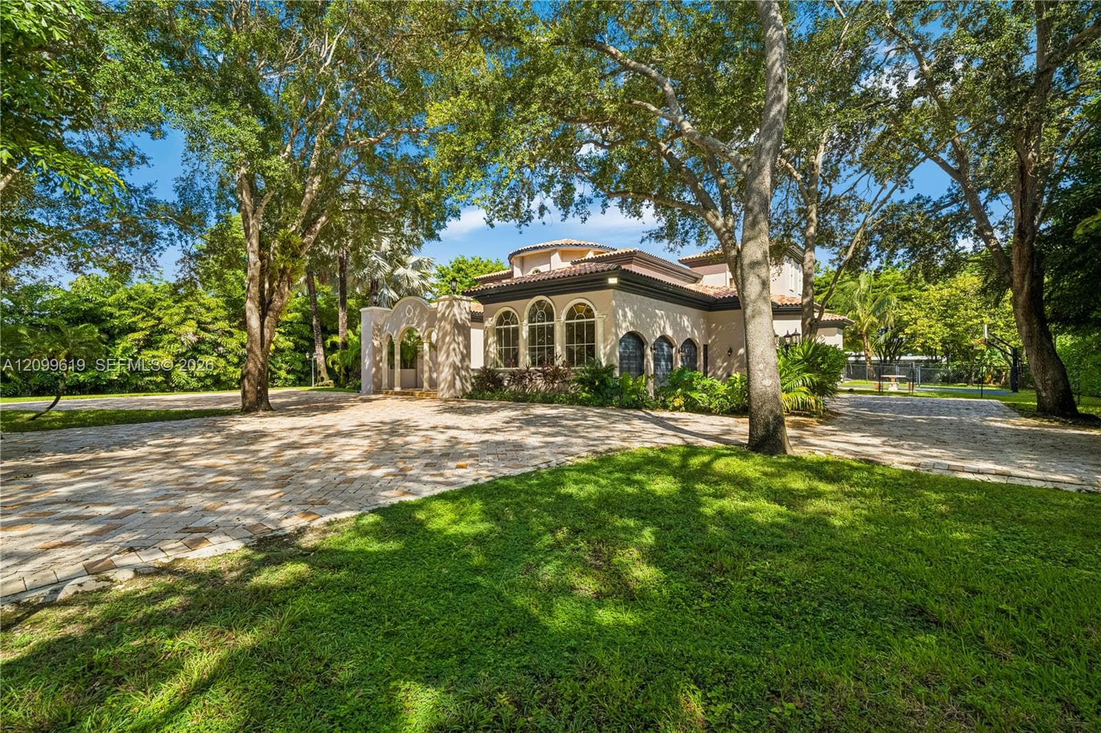 7837 SW 117th St, Pinecrest FL 33156