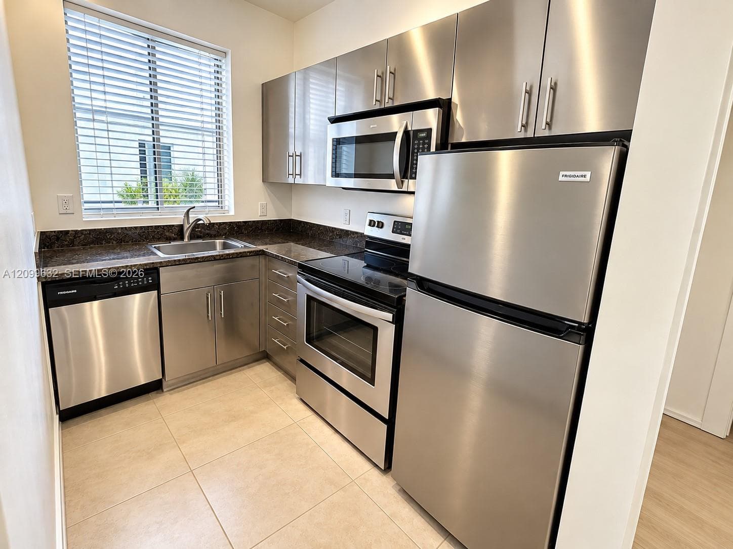 1000 Meridian Ave # 17, Miami Beach FL 33139