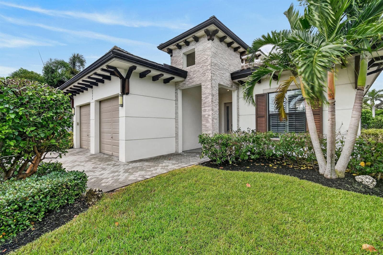 2948 GIN BERRY Way, West Palm Beach FL 33401