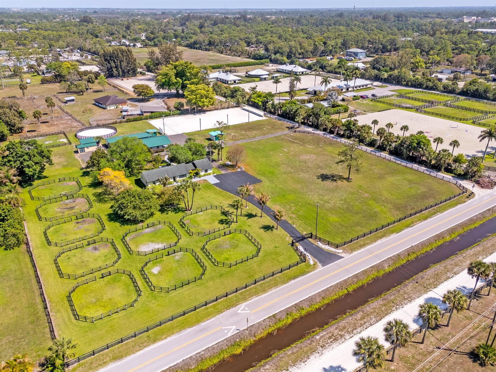 1230 F Road, FL 33470