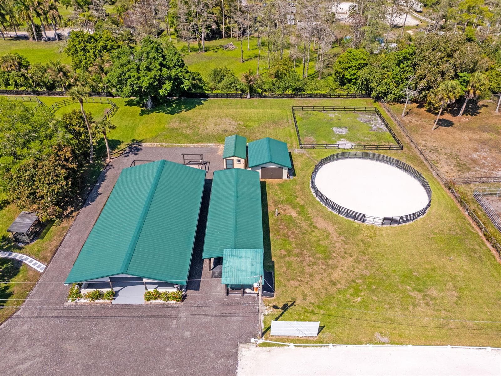 1230 F Road, FL 33470