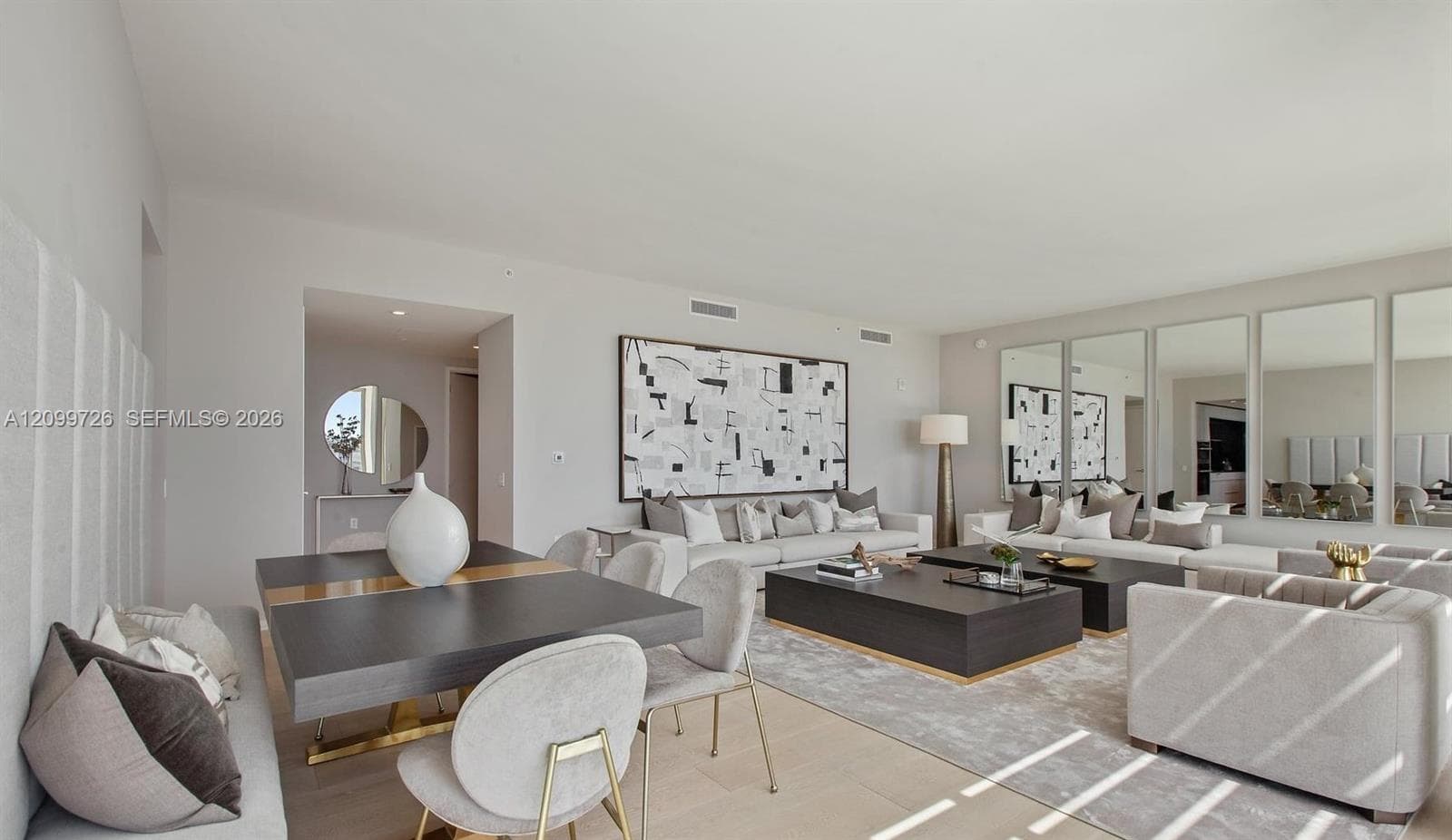300 Collins Ave, Miami Beach FL 33139