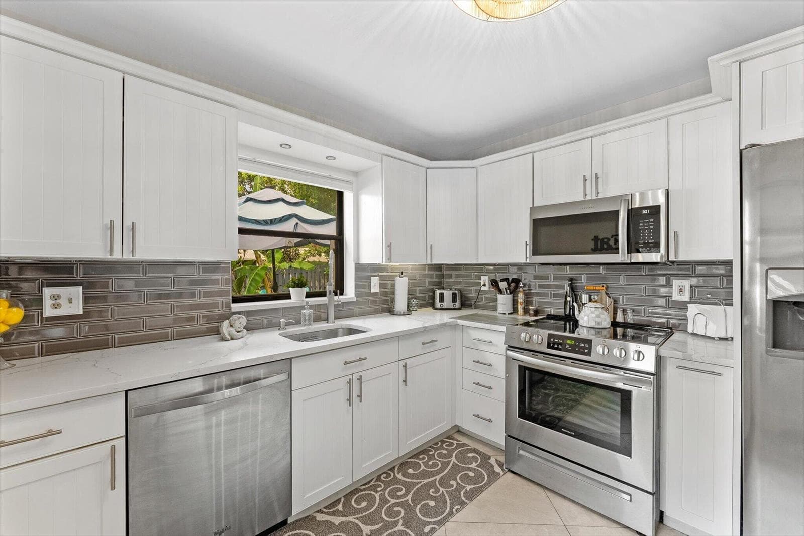 819 NW 25th Avenue, Delray Beach FL 33445