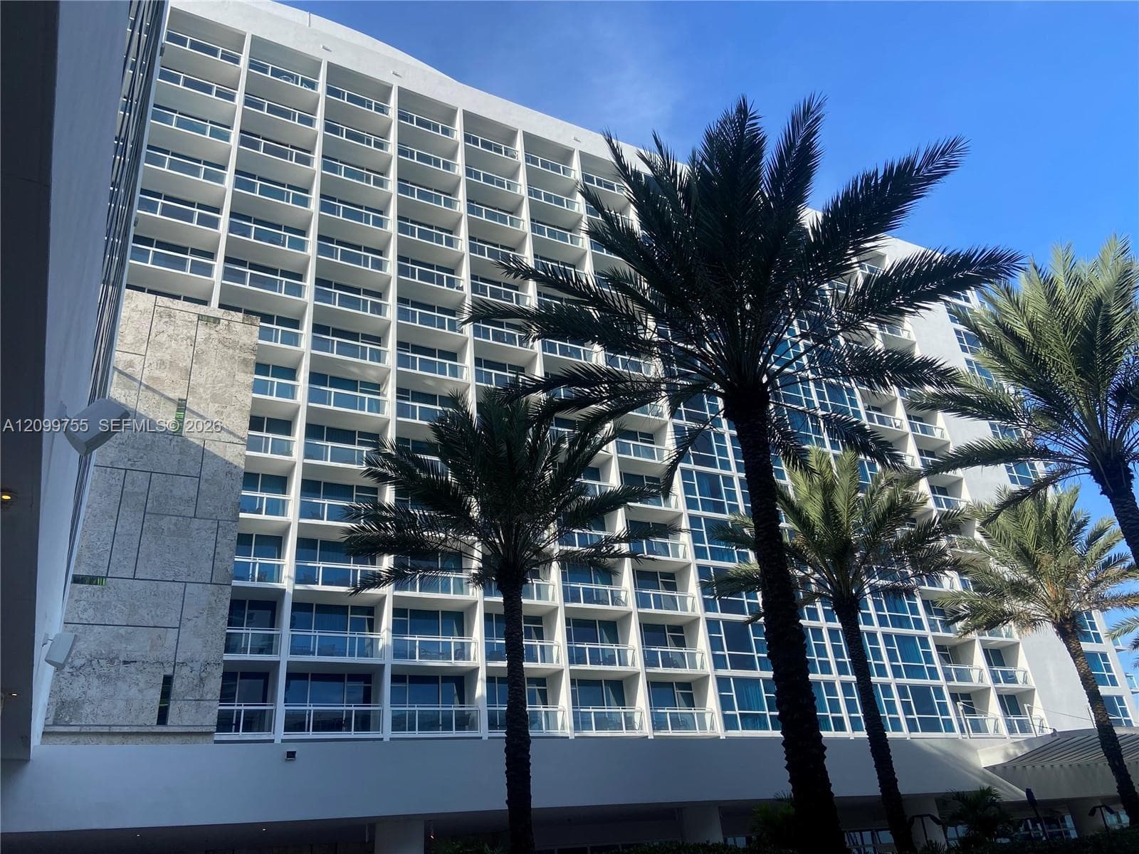 6801 Collins Ave # 401, Miami Beach FL 33141