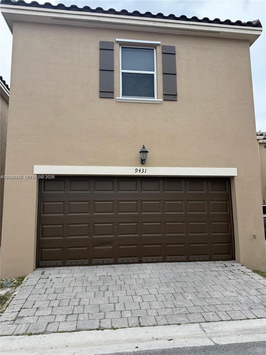 9431 SW 172nd Ave, Miami FL 33196