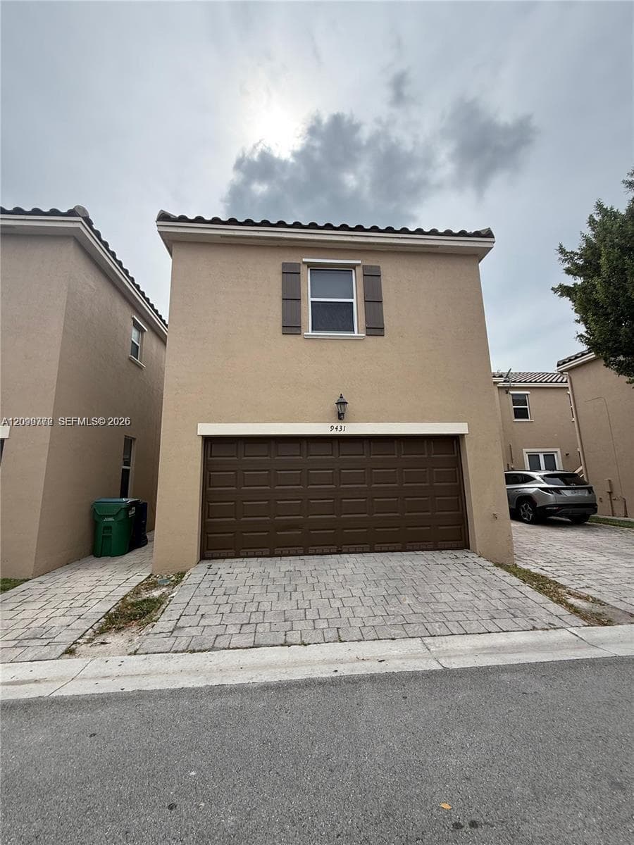 9431 SW 172nd Ave, Miami FL 33196