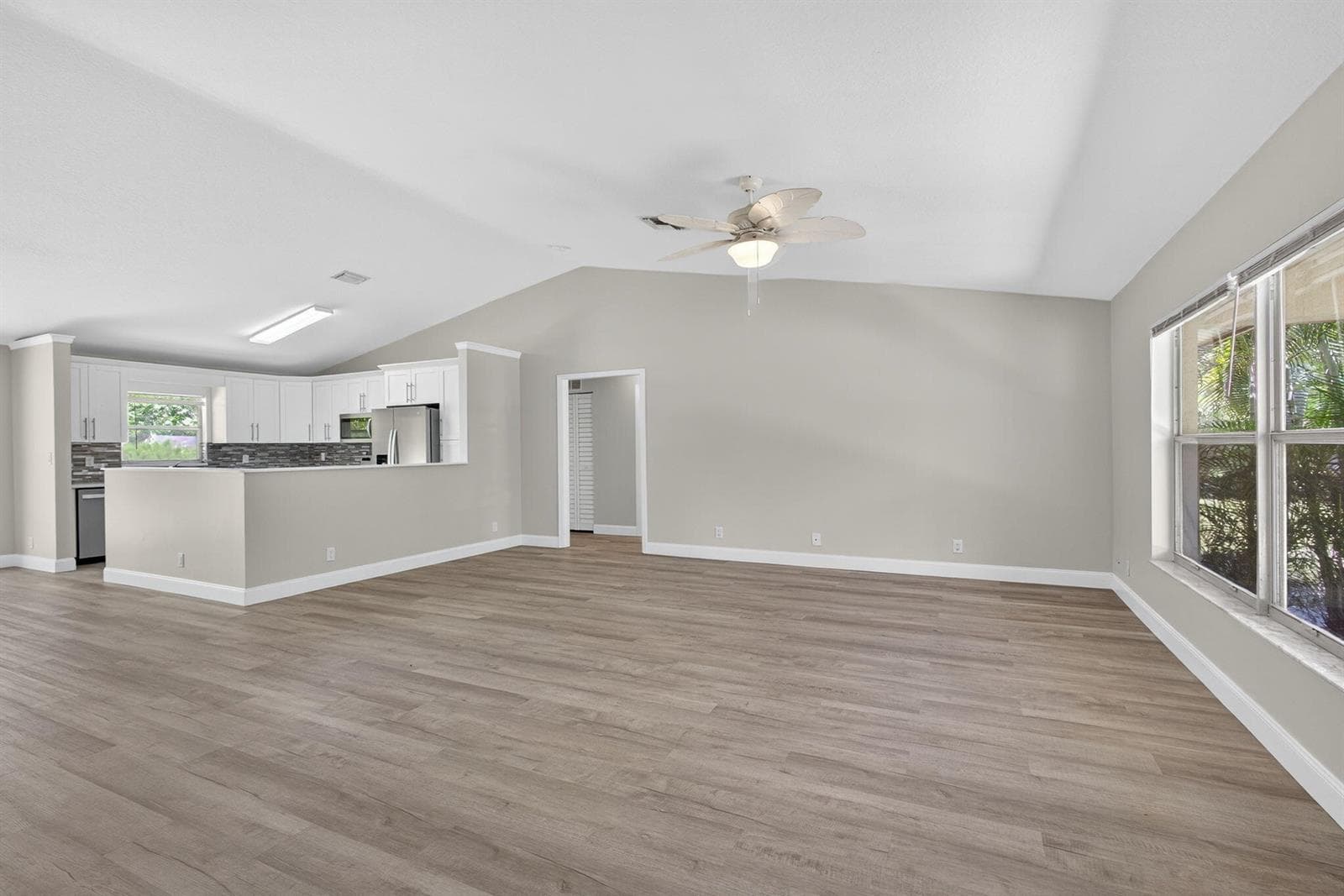 16971 W Mayfair Drive W, FL 33470