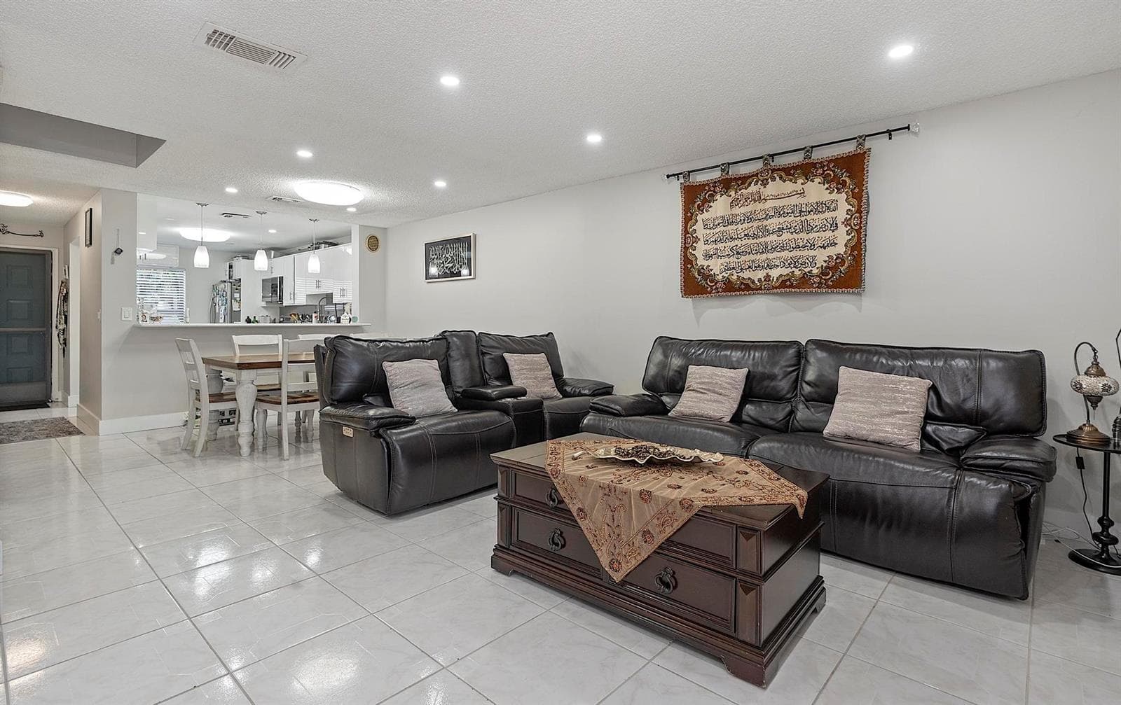 1177 NW 98TH Terrace # 132, Pembroke Pines FL 33024
