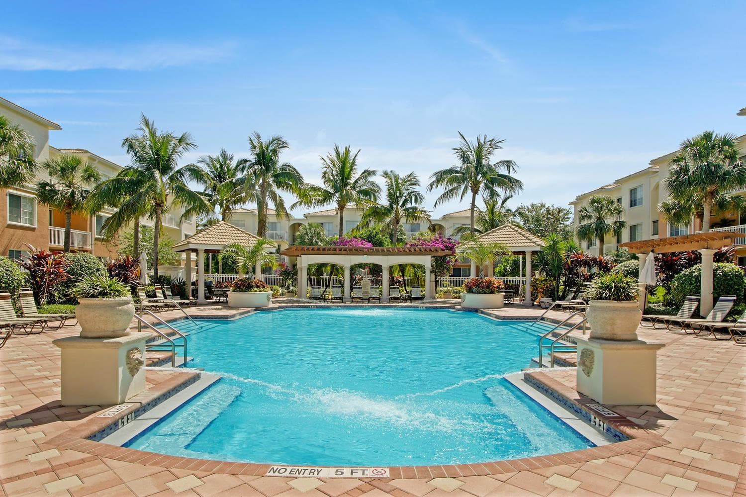 4308 Myrtlewood Circle E, Palm Beach Gardens FL 33418