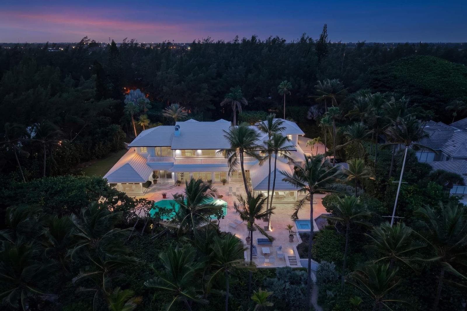 2999 N Ocean Boulevard, Gulf Stream FL 33483
