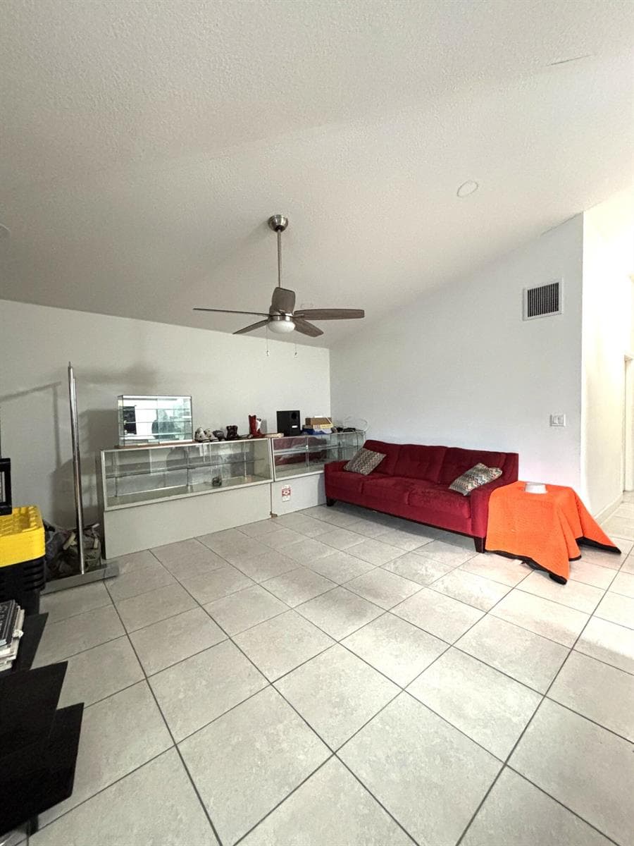 310 JENNINGS Avenue, FL 33463