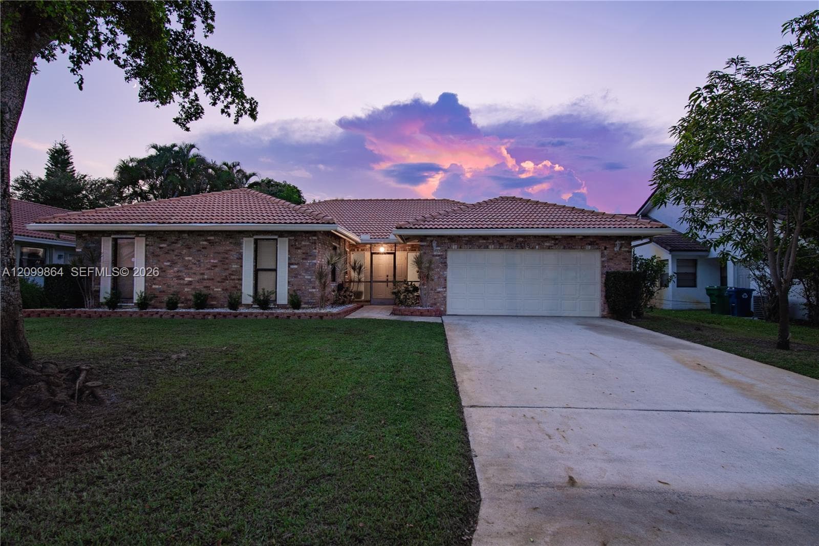4118 NW 69th Ter, Coral Springs FL 33065