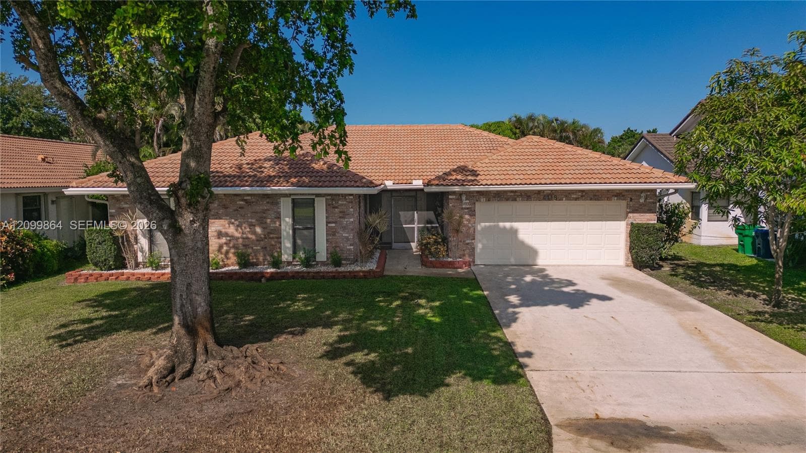 4118 NW 69th Ter, Coral Springs FL 33065