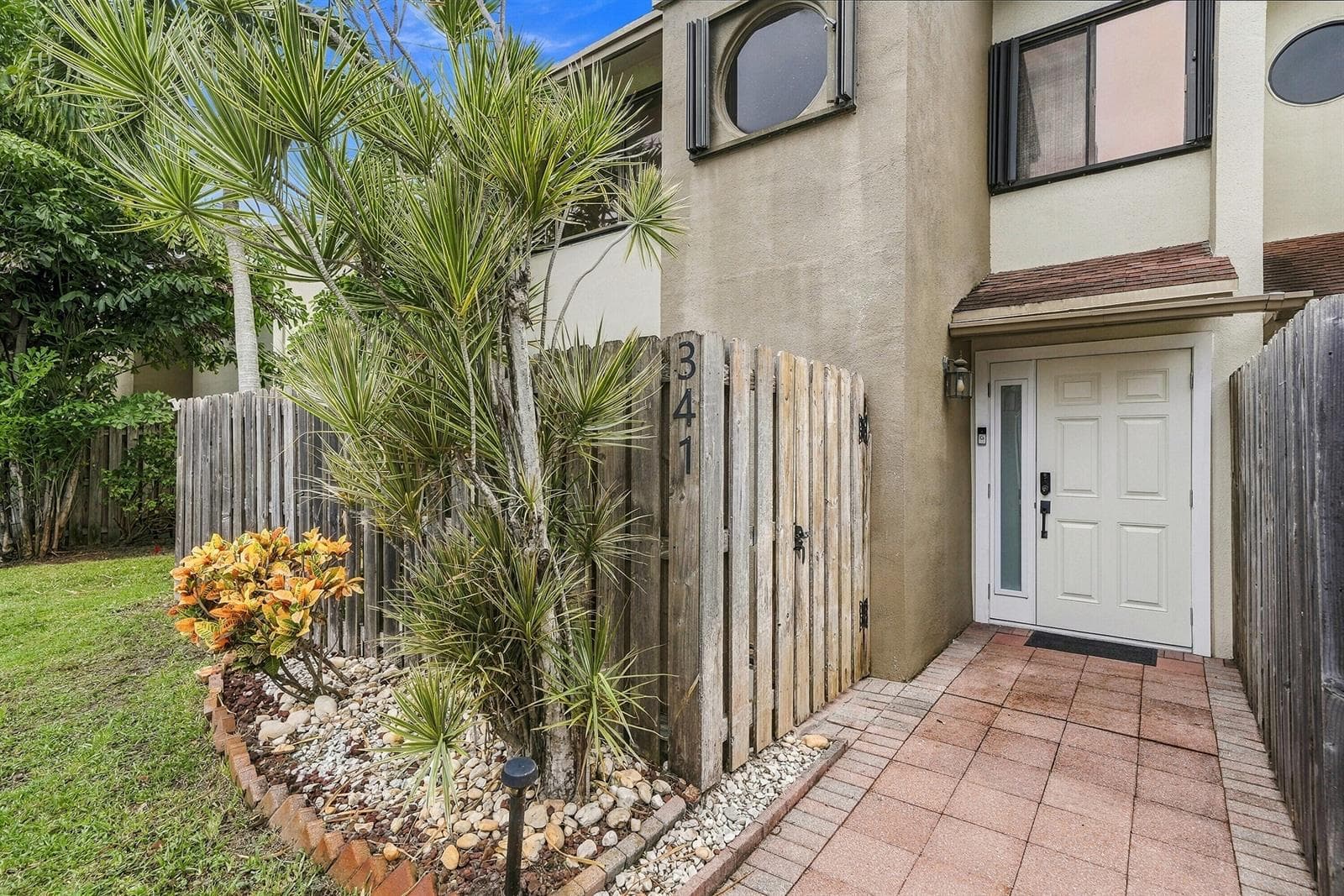 341 City View Drive, Fort Lauderdale FL 33311