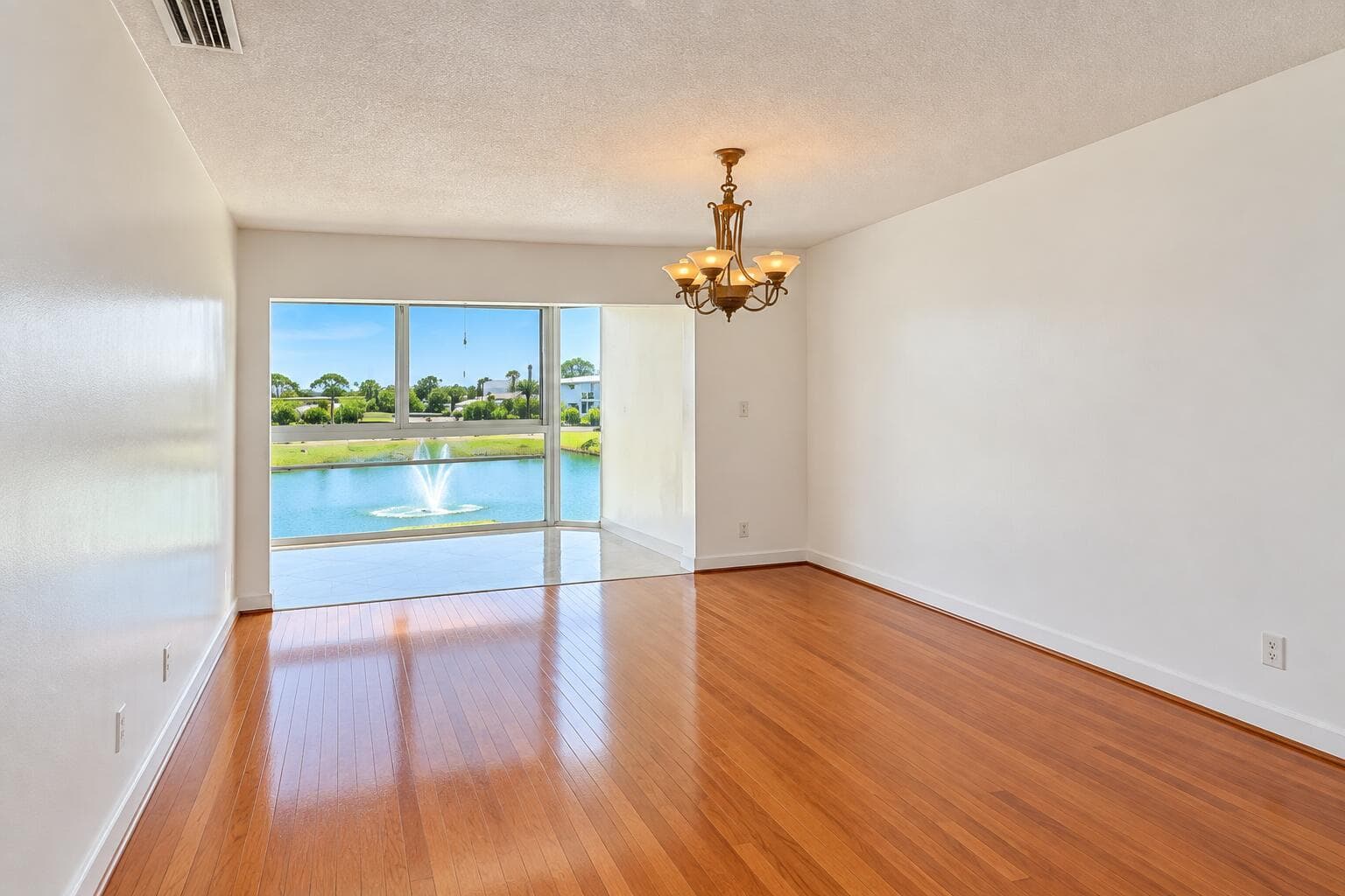 2724 GARDEN Drive N # 407, Lake Worth FL 33461
