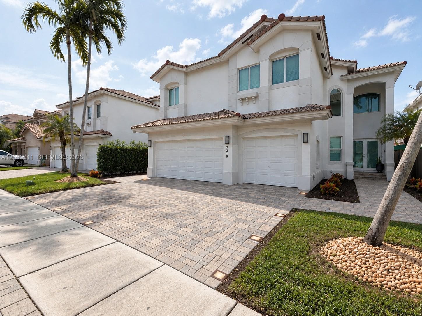 7310 NW 107th Pl, Doral FL 33178