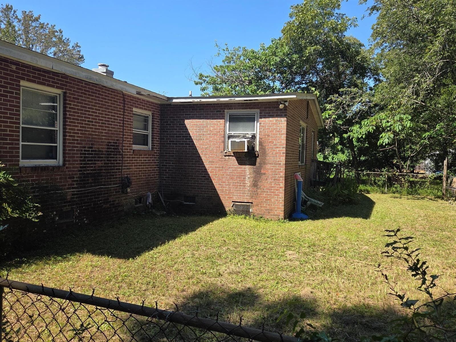 3002 N 6TH Avenue, FL 32503