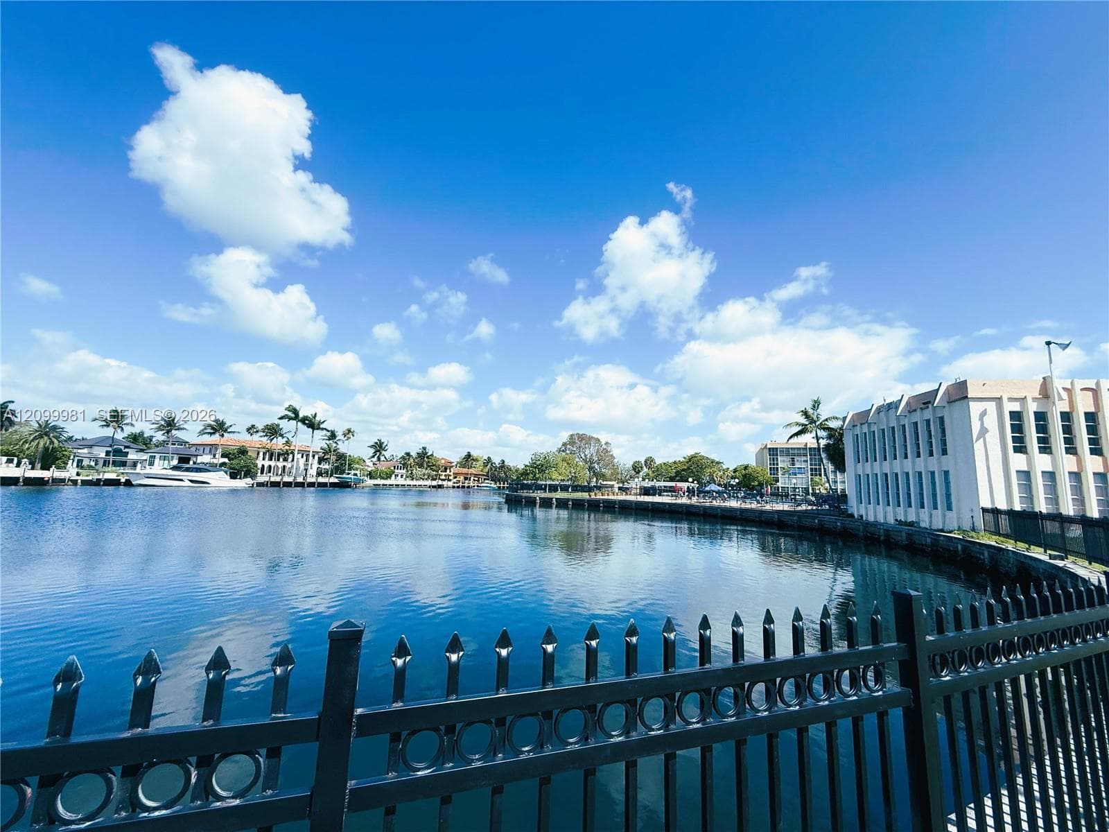 2101 Atlantic Shores Blvd # 120, Hallandale Beach FL 33009