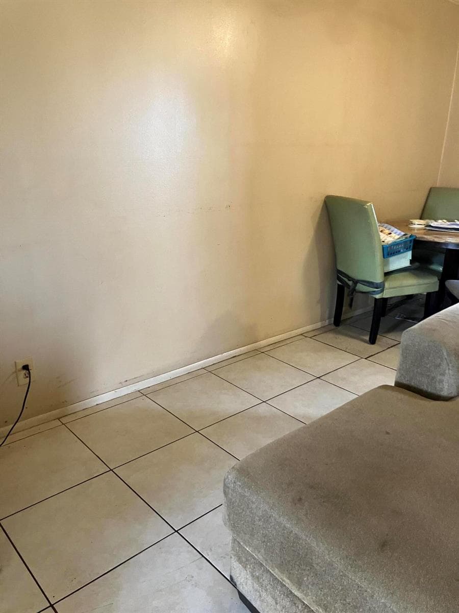 2751 Ashley Drive E # G, West Palm Beach FL 33415