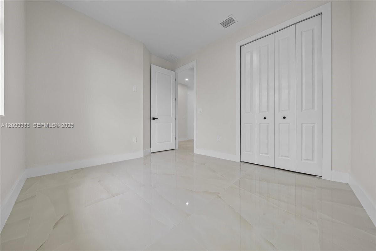 1025 Marshall Ave S, Lehigh Acres FL 33976